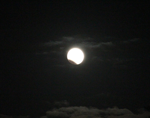 センダマン撮影の月食